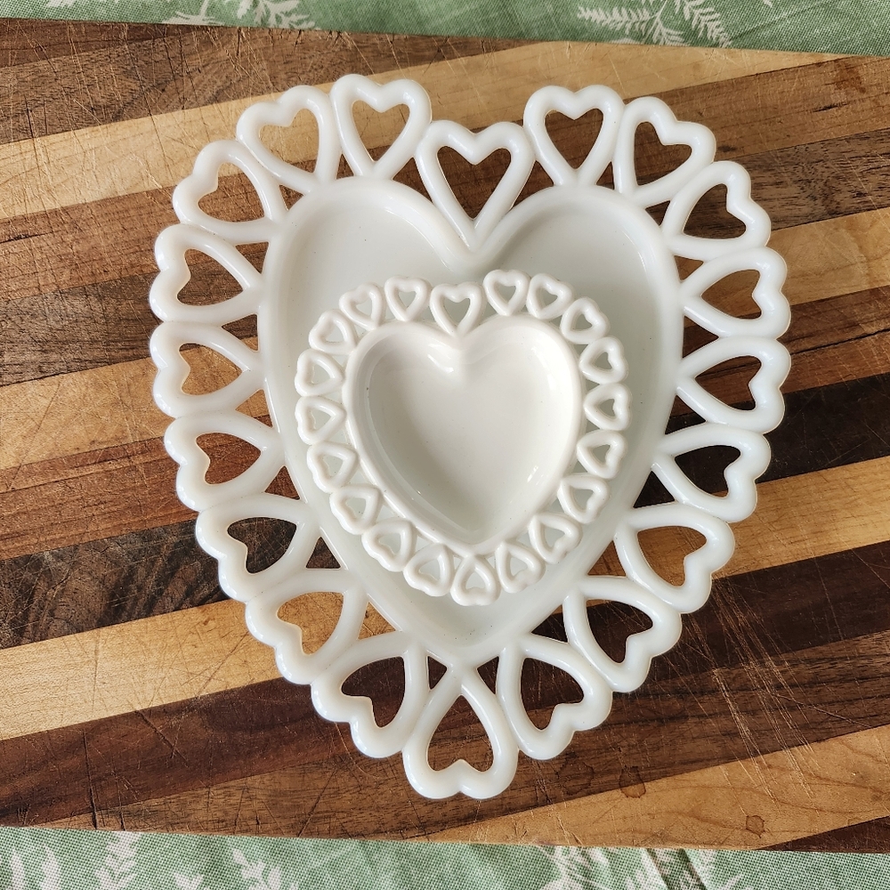 Vintage Milkglass Unique Heart Shaped Dish Tray Set Heart Edges Valentine's Day